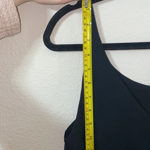 🐆Women's Black Sleeveless Top! - Picture 3 of 6